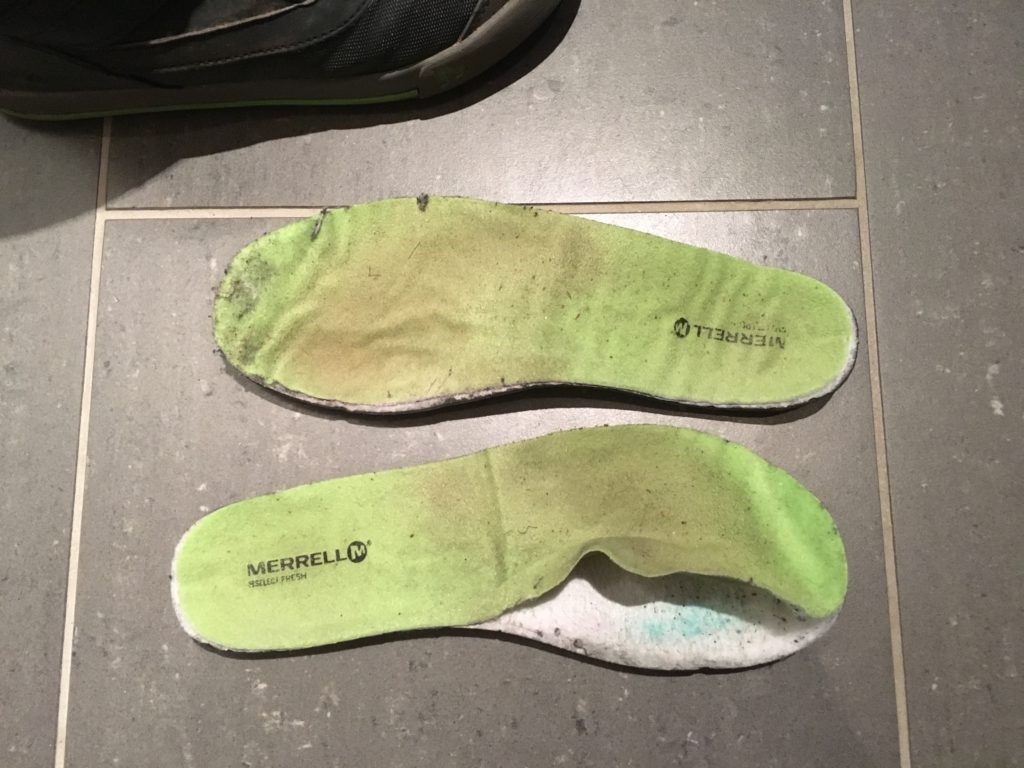 insoles-totally-damaged-after-three-weeks